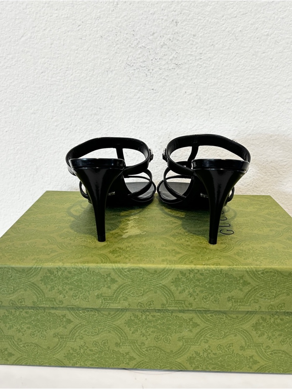NIB Gucci Women Horsebit 75mm Sandals Black, Size 37, Retail $920 - Picture 3 of 9
